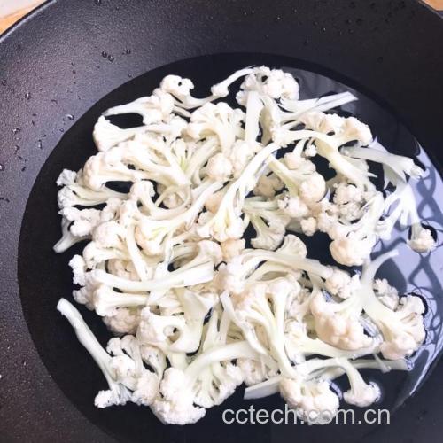 清洗与处理平菇和菜花