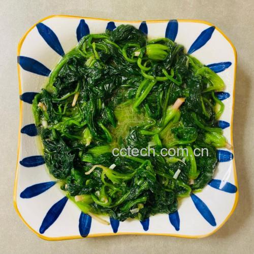 白果拌菠菜成品图