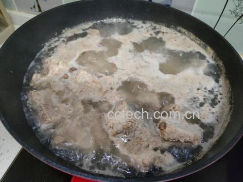 牛肉炖煮过程