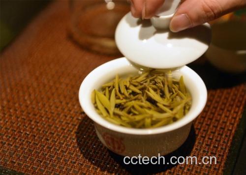 白梨叶茶成品展示图