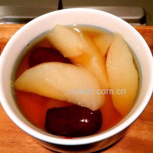 酸梨炖汤图