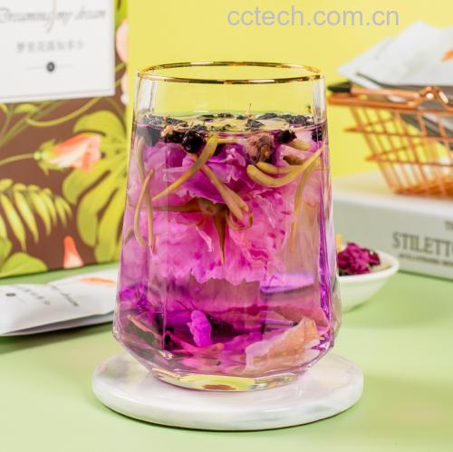 奶油草莓花茶成品图