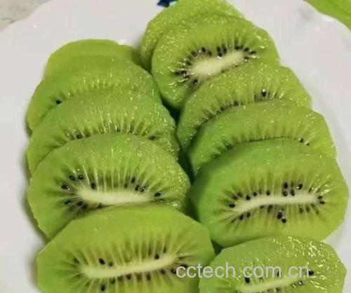 豆浆与猕猴桃的搭配展示