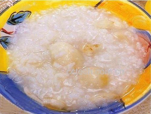 桂圆八宝粥成品图