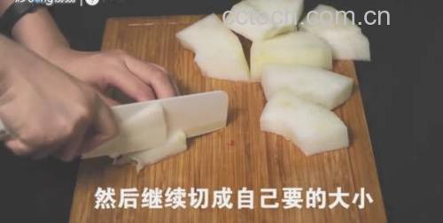 萝卜切块前后对比图