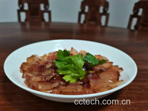 腊鸡腿成品图