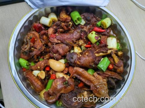 大葱炖鸡汤
