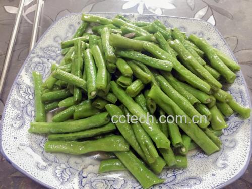 蒸白不老豆角出锅图