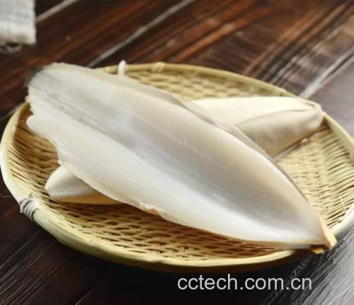 粉葛墨鱼煲猪骨汤食材准备图