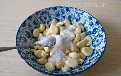 莴笋丝腌制过程