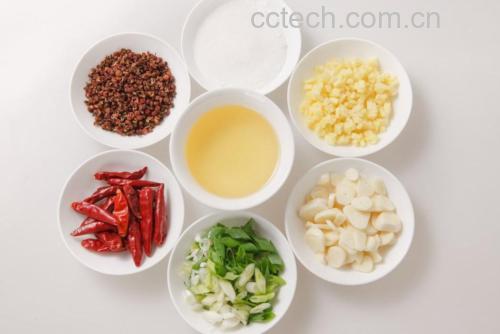 小米椒成品菜肴图