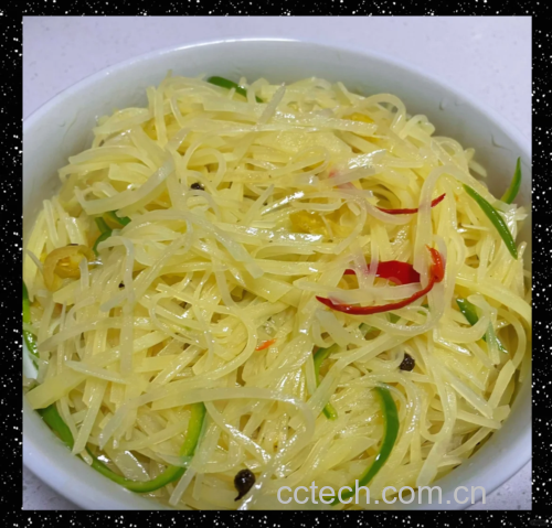 尖椒土豆丝食材准备图