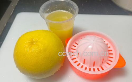葡萄柚果汁制作过程