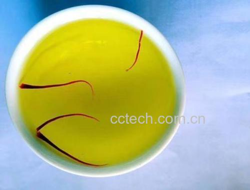 煮好后的花椒苦参水