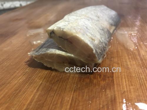 清洗处理带鱼