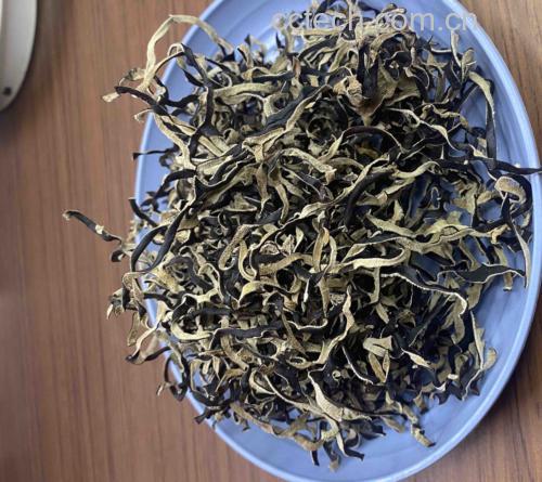 毛木耳与其他食材搭配的拼图
