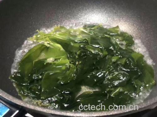 海带焯水与煮汤过程图