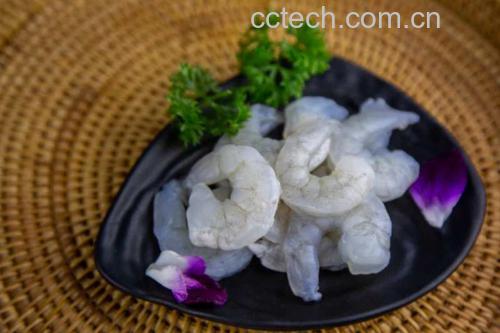 蒜薹大虾翻炒过程图