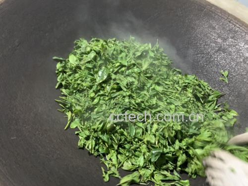 翻炒过程
