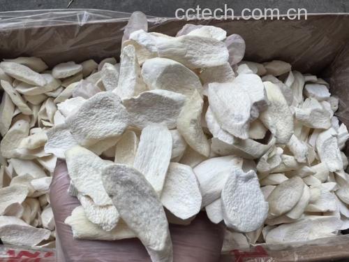 山楂与铁棍山药的对比图